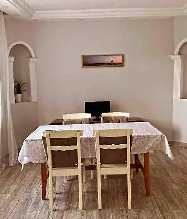 Bogaz Ve Koeprue Manzarali, Bahceli Muestakil Ev Hotell